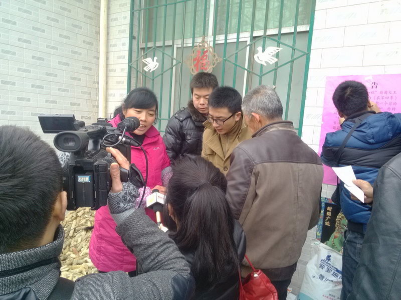 10參賽種植戶接受《農家四季》采訪_調整大小.jpg